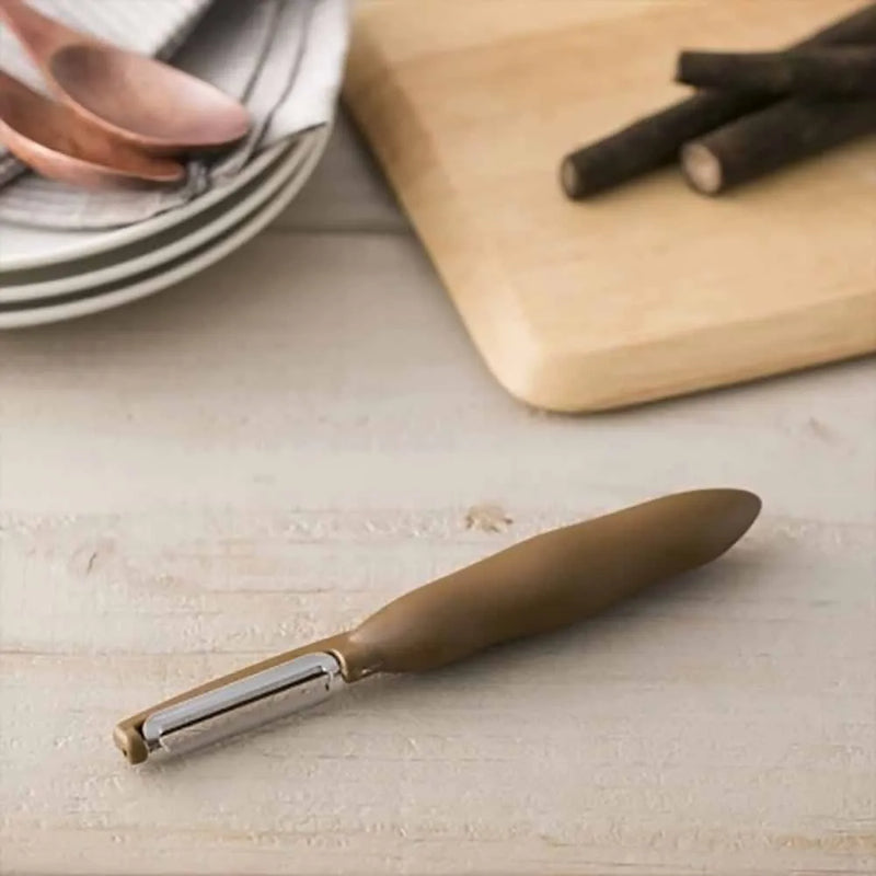 Kai Broad Beans Slice Peeler