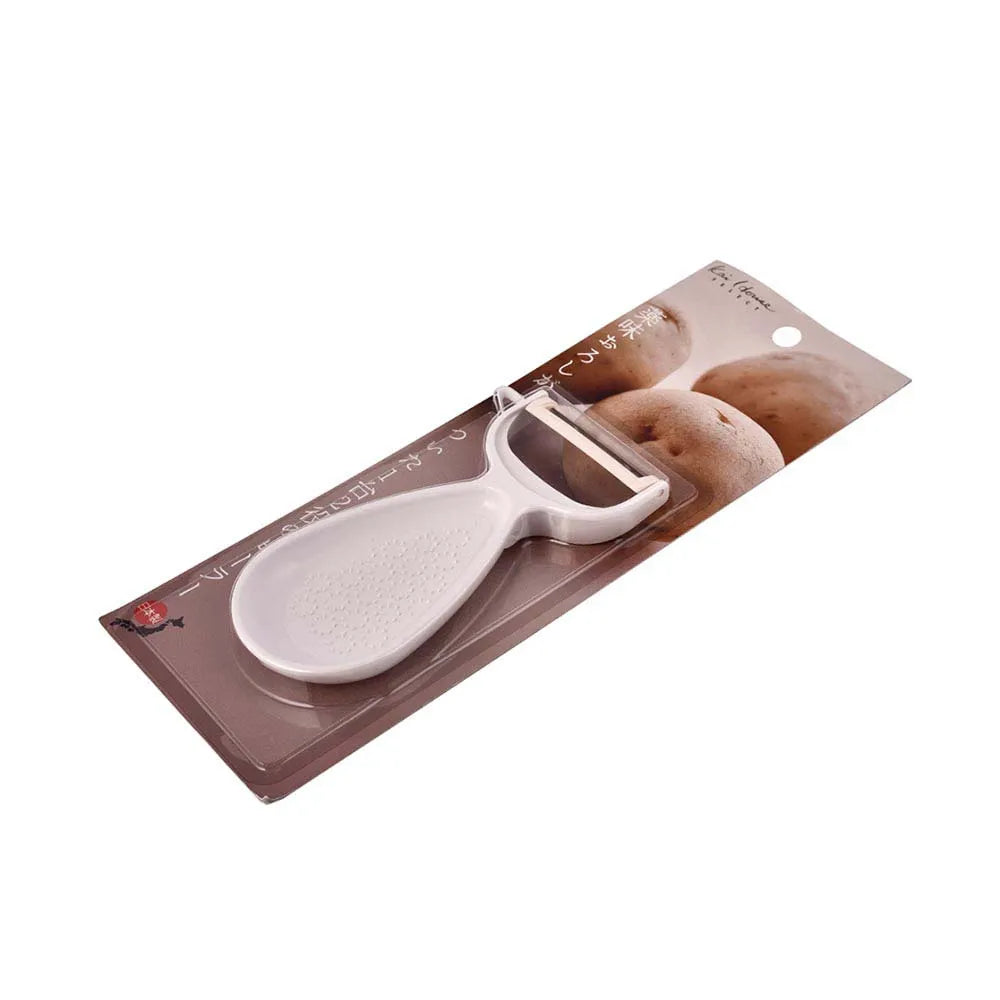 Kai Vegetable Peeler With Grated