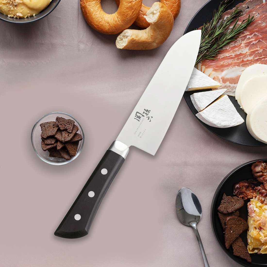 Kai Sekimagoroku Honoka Santoku Knife 16.5 cm