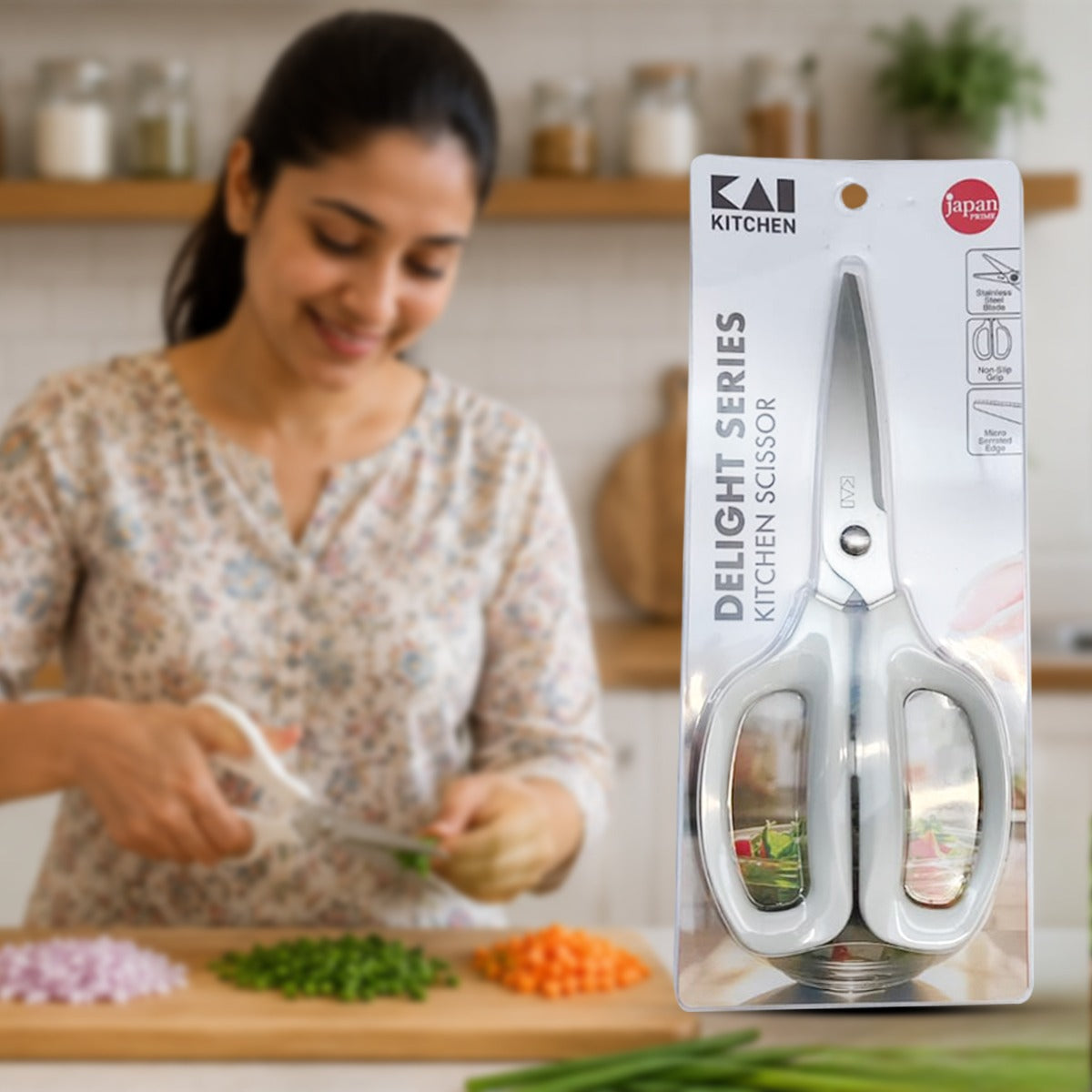 KAI Kitchen Scissor (White)