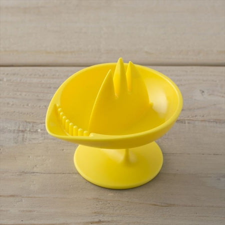 KAI Broad Beans Lemon Juicer [000DH2609]