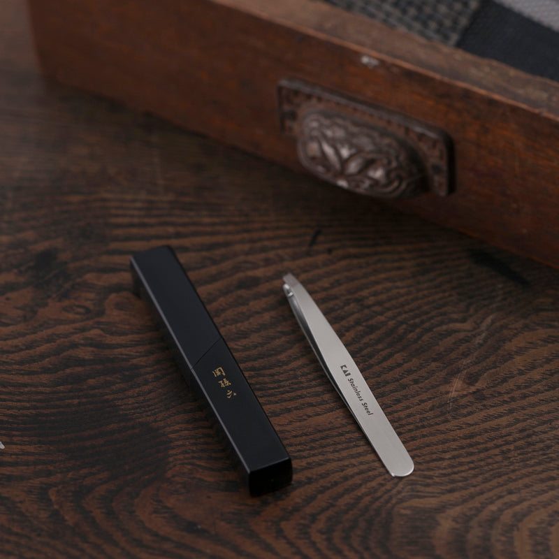 Kai Seki Magoroku Tweezer (Slanted Tip) (000HC1806)