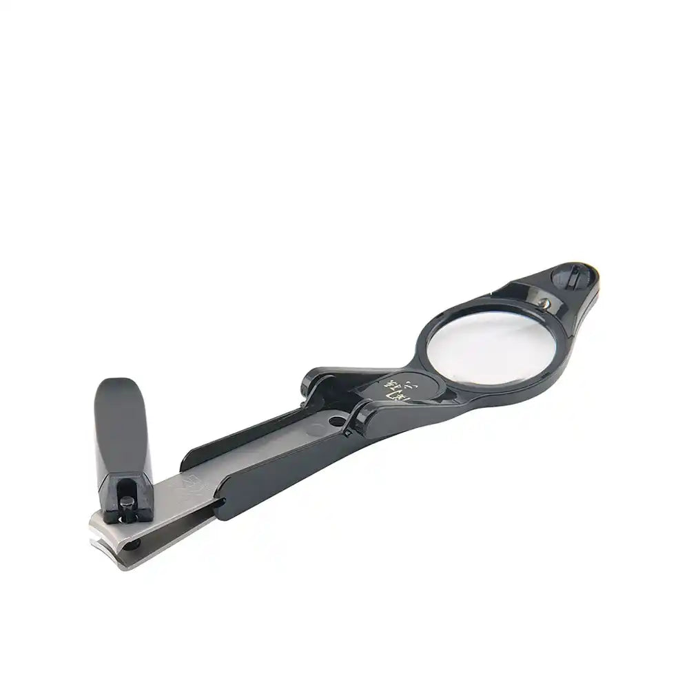 Nail Clipper With Loupe Lens