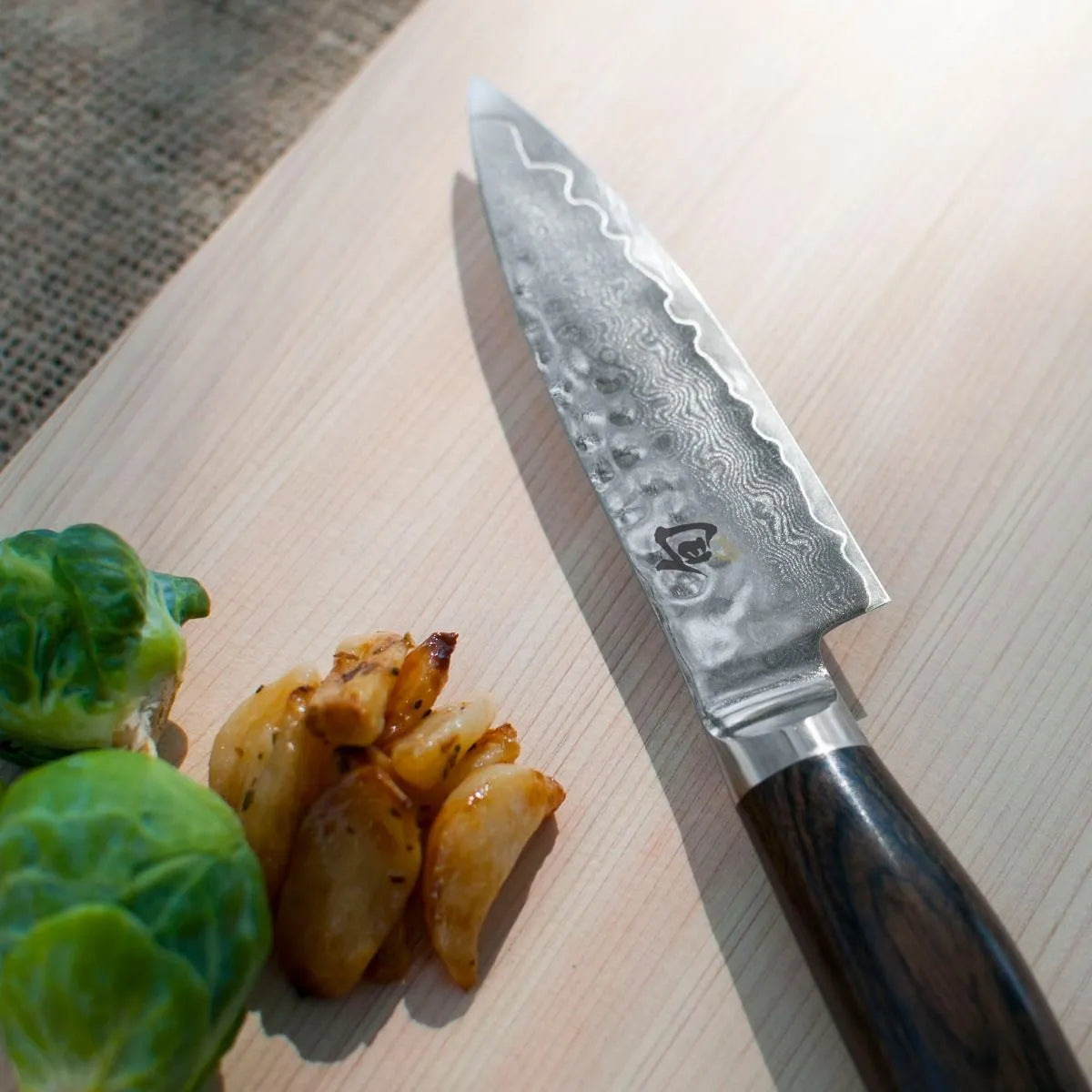 Kai Shun Premier Paring Kitchen Knife 4" with PakkaWood Handle VG-MAX Blade [TDM0700]