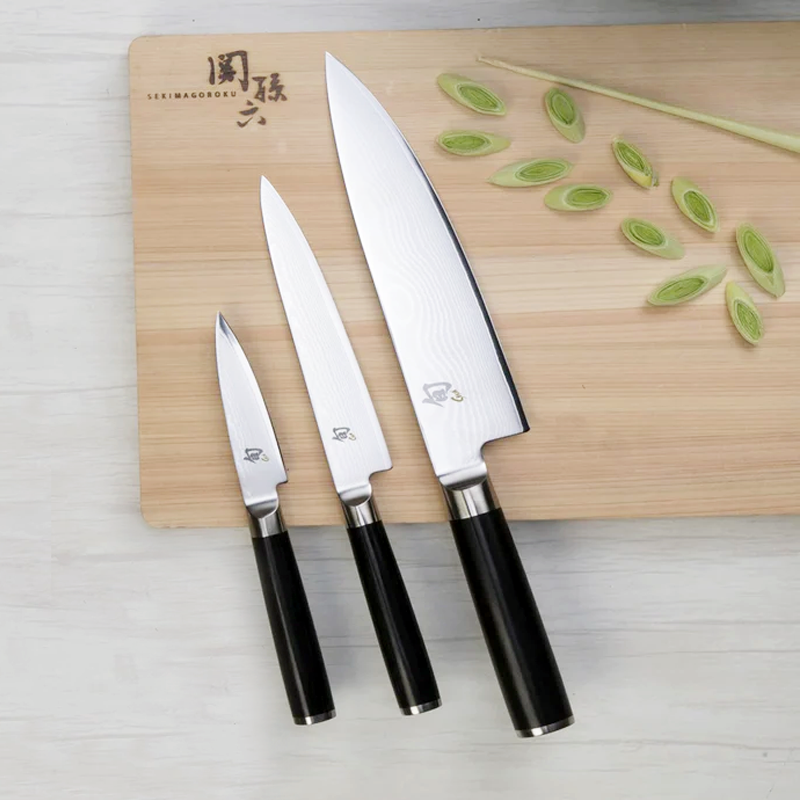 Kai Shun Classic Knife Set of 3 Knife Gift Set (Chef knife 8-Inch, Utility knife 6-Inch, Pairing knife 3.5-Inch)